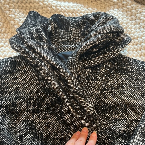 Zara wool blend coat with funnel collar - Picture 3 of 8